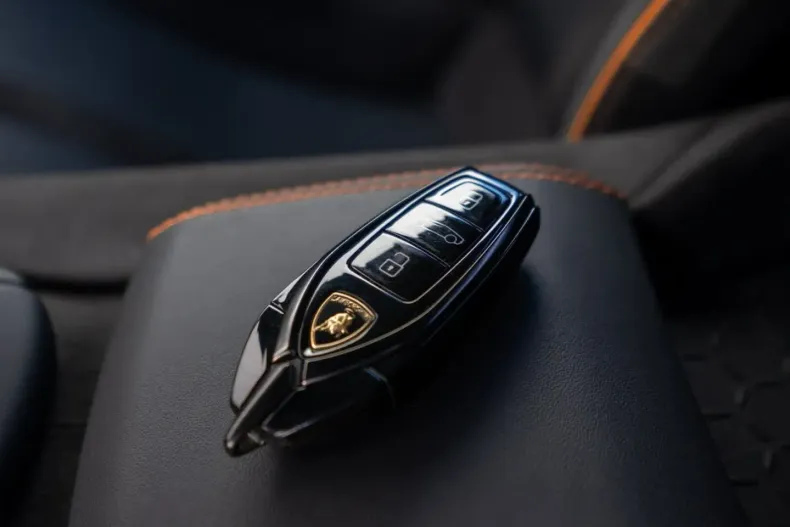 Lamborghini Revuelto din 2024 cu 5.678 km - oferta LAM212573 - foto 41