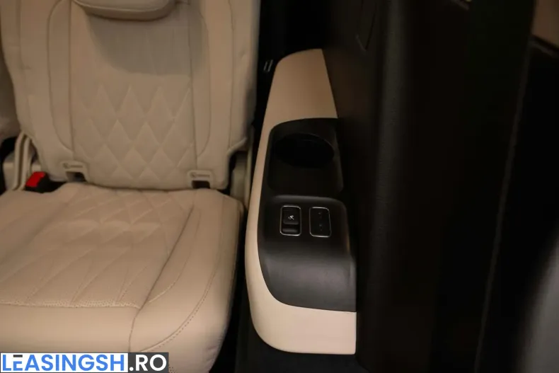 Mercedes-Benz GLS 63 (Clasa GLS) din 2022 cu 55.000 km - oferta MER212577 - foto 42