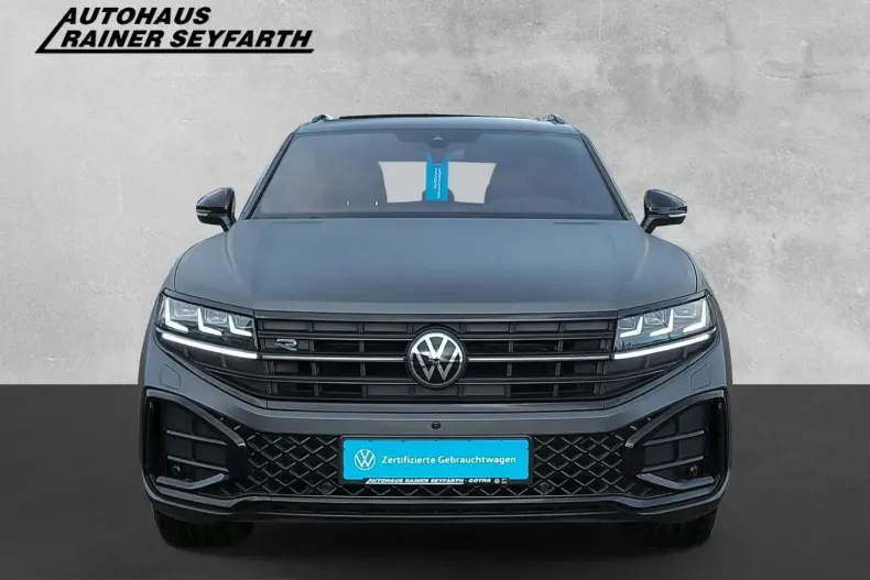 Volkswagen Touareg din 2024 cu 37.500 km - oferta VOL212578 - foto 2