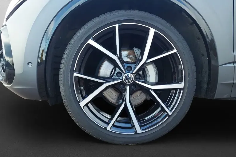 Volkswagen Touareg din 2024 cu 37.500 km - oferta VOL212578 - foto 3