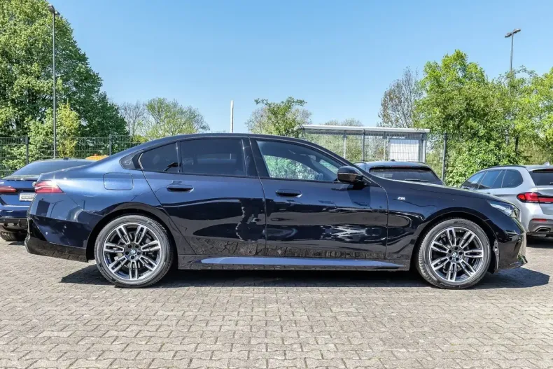 BMW 520 (Seria 5) din 2024 cu 49.900 km - oferta BMW212582 - foto 10