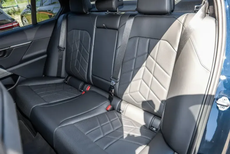 BMW 520 (Seria 5) din 2024 cu 49.900 km - oferta BMW212582 - foto 17