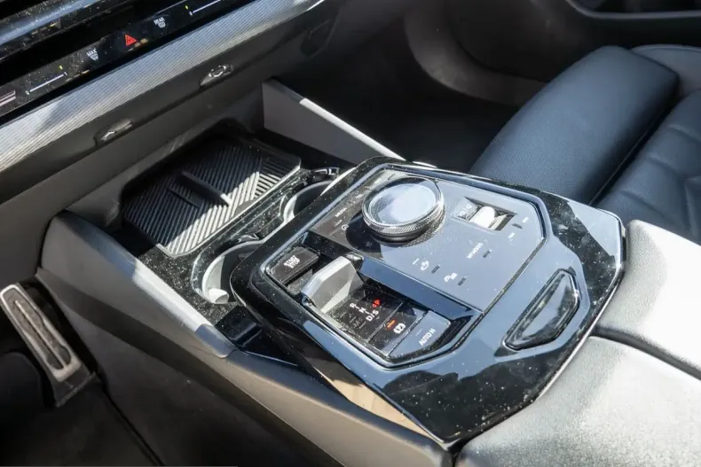 BMW 520 (Seria 5) din 2023 cu 54.000 km - oferta BMW212584 - foto 10