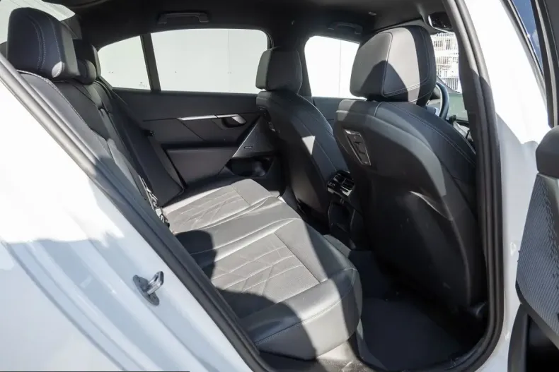 BMW 520 (Seria 5) din 2023 cu 54.000 km - oferta BMW212584 - foto 12