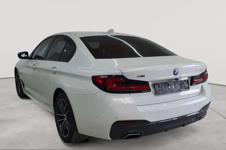 BMW 545 (Seria 5) din 2022 cu 49.144 km - oferta BMW212588 - foto 2