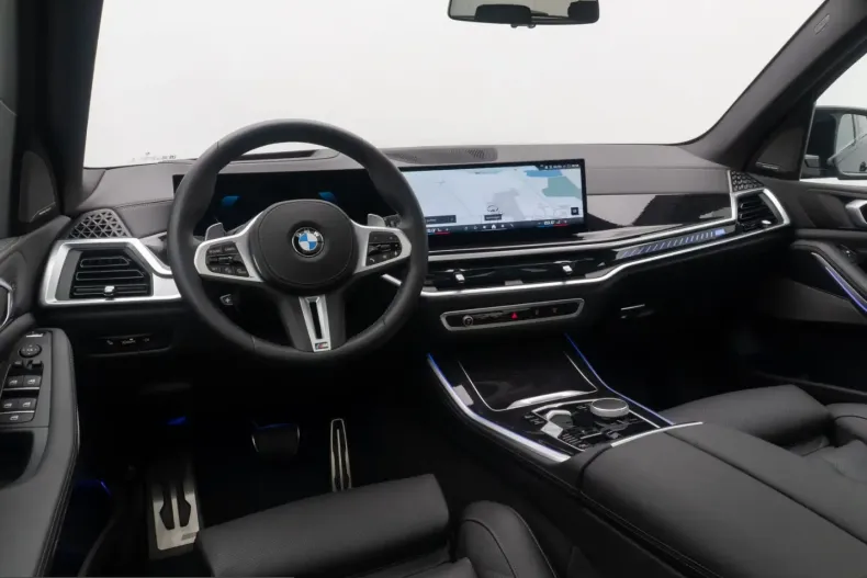 BMW X5 M60 (Seria X) din 2024 cu 17.669 km - oferta BMW212589 - foto 41