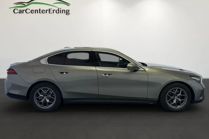 BMW 520 (Seria 5) din 2024 cu 48.800 km - oferta BMW212596 - foto 4