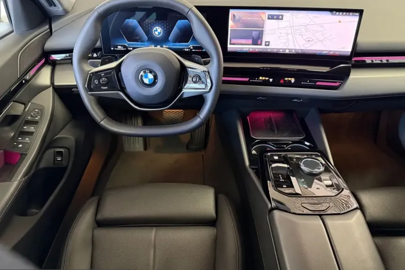 BMW 520 (Seria 5) din 2024 cu 48.800 km - oferta BMW212596 - foto 11