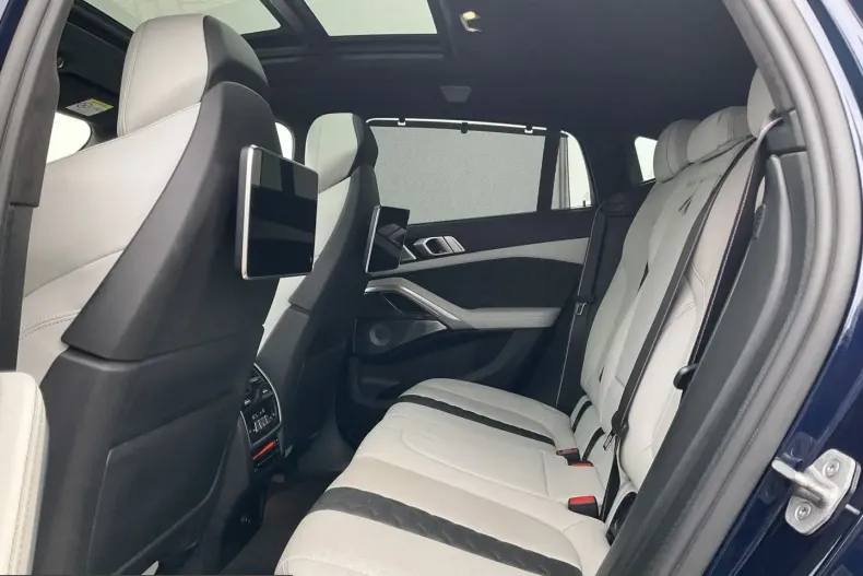 BMW X6 M (Seria X) din 2022 cu 54.231 km - oferta BMW212599 - foto 22
