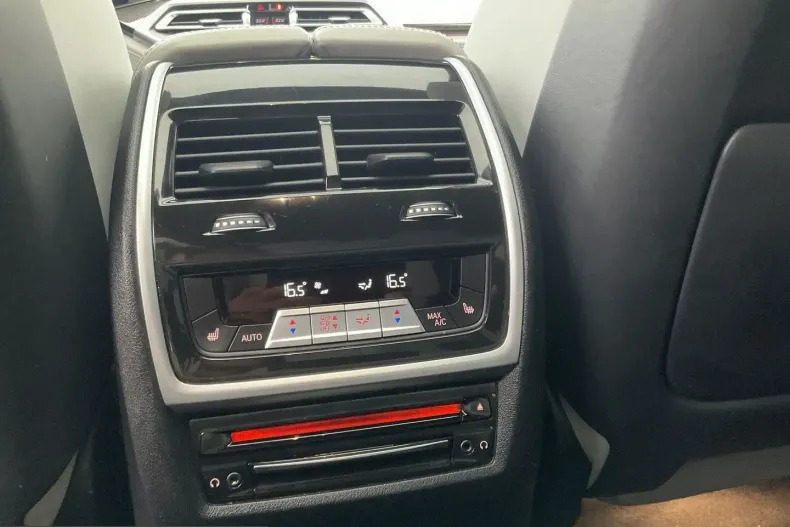 BMW X6 M (Seria X) din 2022 cu 54.231 km - oferta BMW212599 - foto 23