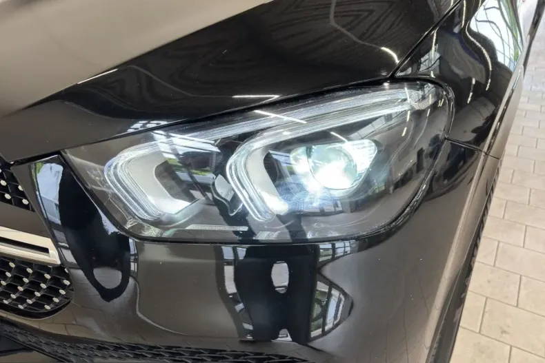 Mercedes-Benz GLE 400 (Clasa GLE) din 2023 cu 98.079 km - oferta MER212602 - foto 13