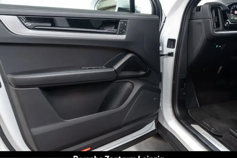 Porsche Cayenne din 2024 cu 33.949 km - oferta POR212607 - foto 20