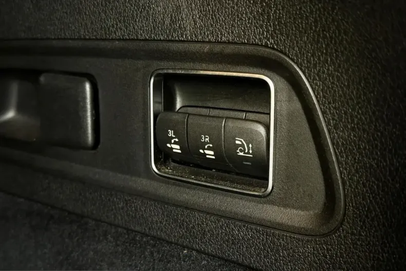 Mercedes-Benz GLS 400 (Clasa GLS) din 2021 cu 95.899 km - oferta MER212615 - foto 32