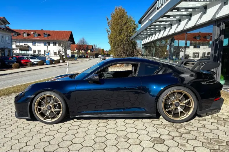 Porsche 992 din 2023 cu 1.900 km - oferta POR212616 - foto 4