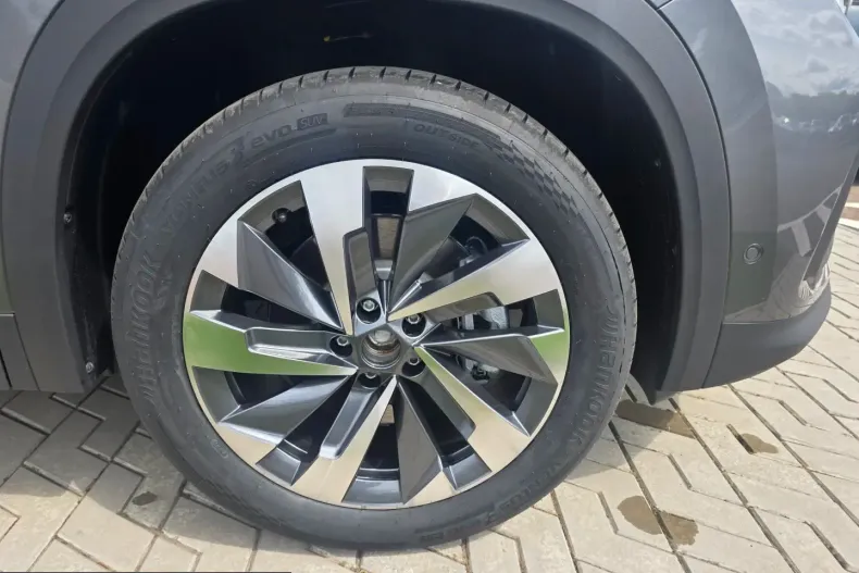 Skoda Kodiaq din 2026 cu 10 km - oferta SKO212618 - foto 4