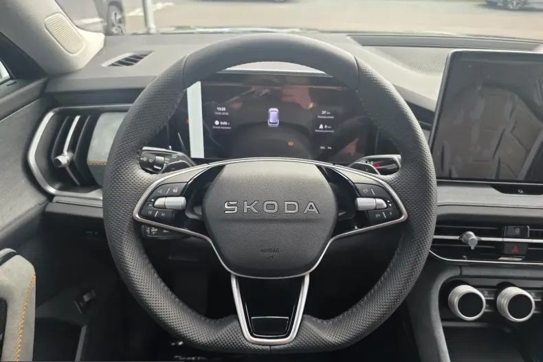 Skoda Kodiaq din 2026 cu 10 km - oferta SKO212618 - foto 17
