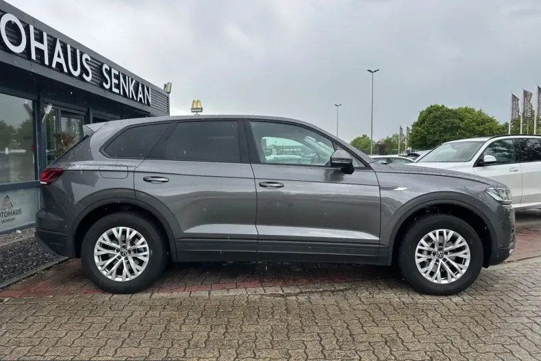 Volkswagen Touareg din 2021 cu 96.855 km - oferta VOL212624 - foto 8