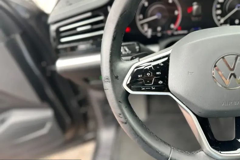 Volkswagen Touareg din 2021 cu 96.855 km - oferta VOL212624 - foto 12