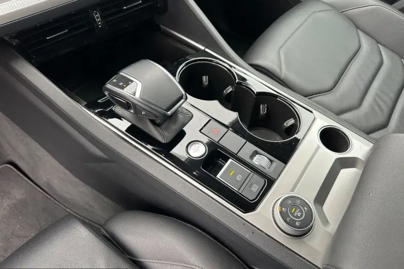 Volkswagen Touareg din 2021 cu 96.855 km - oferta VOL212624 - foto 15