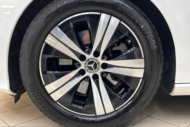 Mercedes-Benz C 300 (Clasa C) din 2022 cu 77.499 km - oferta MER212627 - foto 25