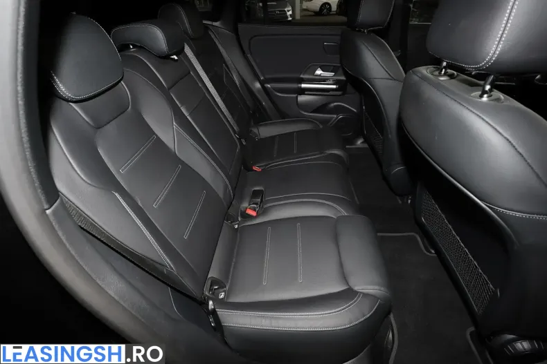 Mercedes-Benz EQA din 2023 cu 22.800 km - oferta MER212628 - foto 7