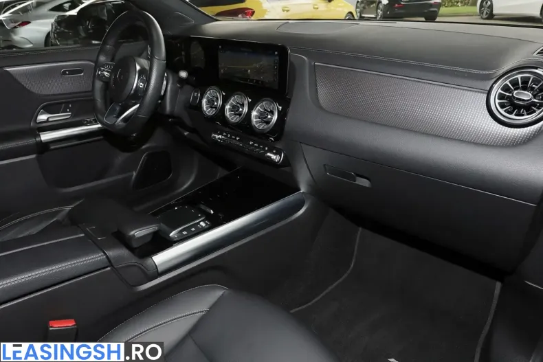 Mercedes-Benz EQA din 2023 cu 22.800 km - oferta MER212628 - foto 9