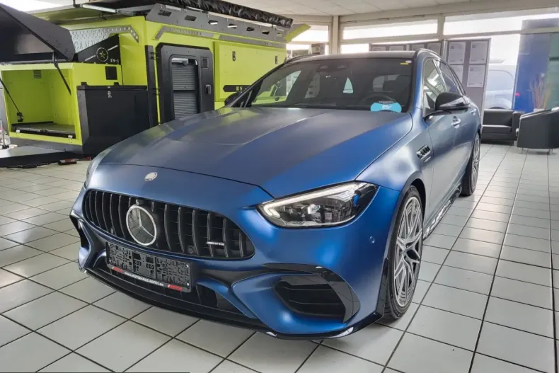 Mercedes-Benz C 63 AMG (Clasa C) din 2023 cu 19.500 km - oferta MER212631 - foto 5