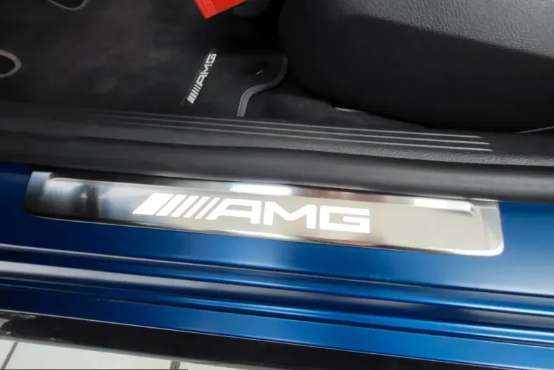Mercedes-Benz C 63 AMG (Clasa C) din 2023 cu 19.500 km - oferta MER212631 - foto 24