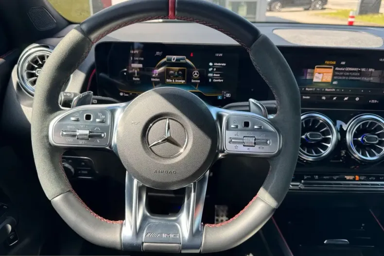 Mercedes-Benz GLB 35 AMG (Clasa GLB) din 2023 cu 16.601 km - oferta MER212633 - foto 12