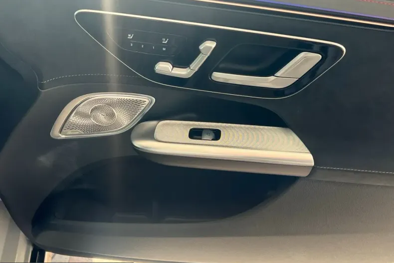 Mercedes-Benz EQE din 2023 cu 20.765 km - oferta MER212634 - foto 22