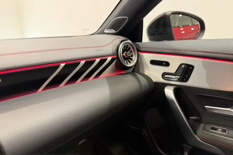 Mercedes-Benz CLA 45 AMG Shooting Brake din 2024 cu 91.000 km - oferta MER212638 - foto 28