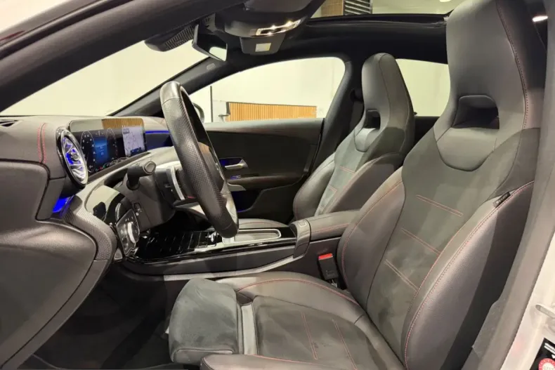 Mercedes-Benz CLA 250 Shooting Brake (Clasa CLA) din 2023 cu 62.000 km - oferta MER212639 - foto 13