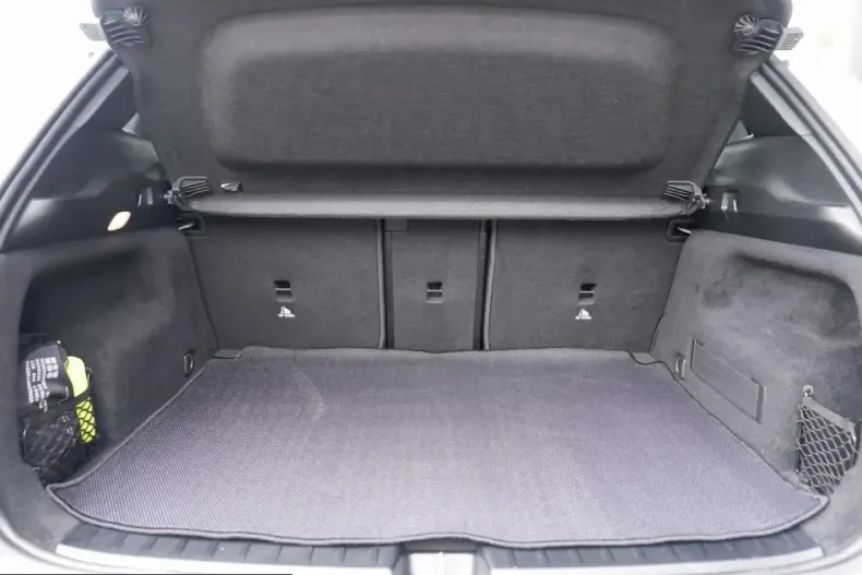 Mercedes-Benz EQA din 2022 cu 34.950 km - oferta MER212640 - foto 5