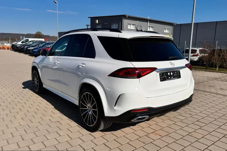 Mercedes-Benz GLE 300 (Clasa GLE) din 2023 cu 41.000 km - oferta MER212646 - foto 6