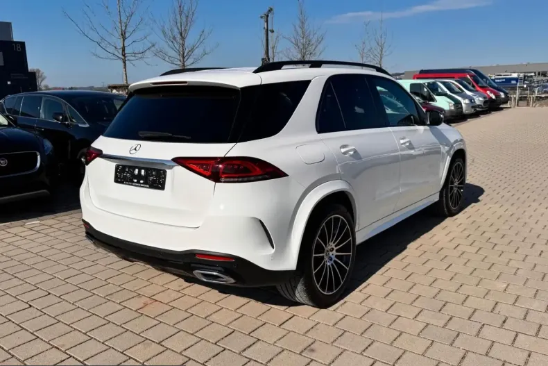 Mercedes-Benz GLE 300 (Clasa GLE) din 2023 cu 41.000 km - oferta MER212646 - foto 8