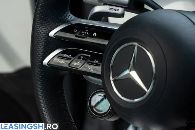 Mercedes-Benz SL 63 AMG (Clasa SL) din 2023 cu 22.000 km - oferta MER212647 - foto 21