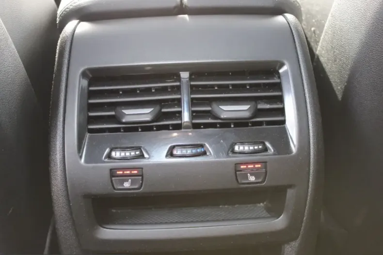 BMW X6 (Seria X) din 2025 cu 24.649 km - oferta BMW212653 - foto 10