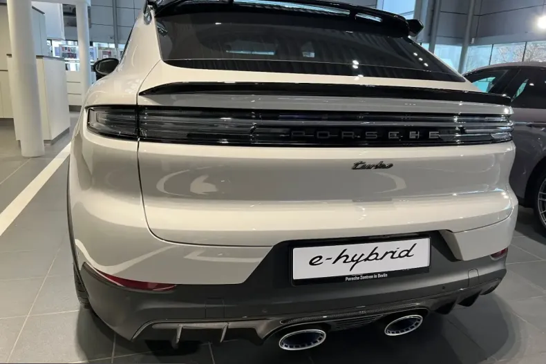 Porsche Cayenne din 2025 cu 14.900 km - oferta POR212654 - foto 2