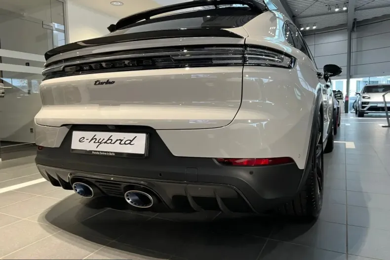 Porsche Cayenne din 2025 cu 14.900 km - oferta POR212654 - foto 6
