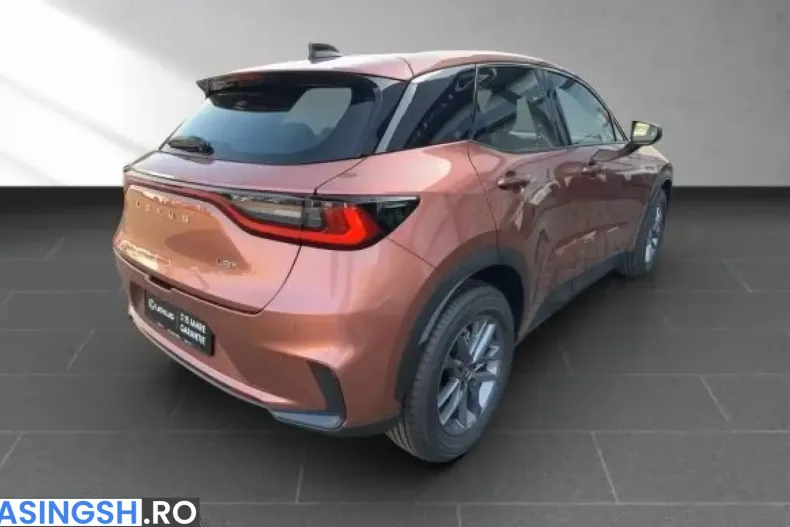 Lexus LBX din 2026 cu 10 km - oferta LEX212658 - foto 4