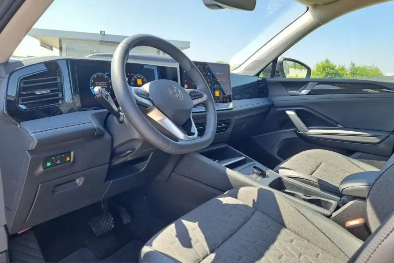 Volkswagen Tiguan din 2024 cu 34.000 km - oferta VOL212659 - foto 15