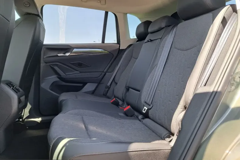 Volkswagen Tiguan din 2024 cu 34.000 km - oferta VOL212659 - foto 17