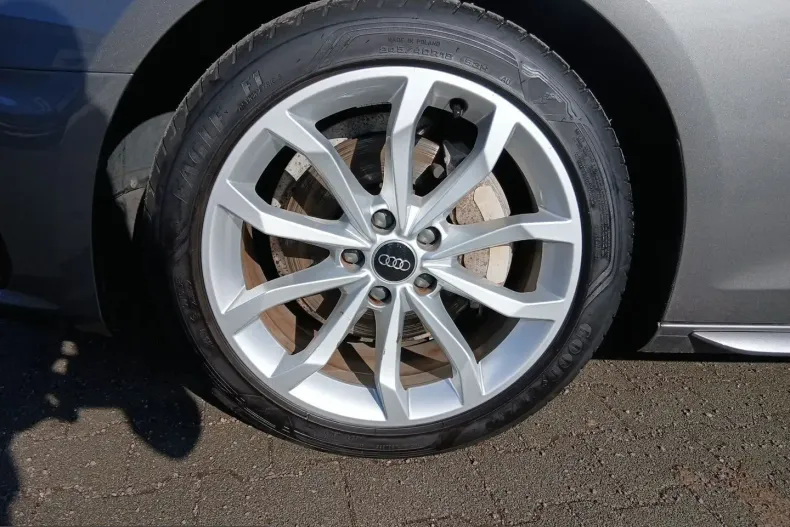 Audi A4 din 2022 cu 43.586 km - oferta AUD212660 - foto 6