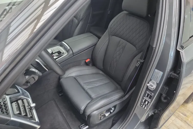 BMW X6 (Seria X) din 2025 cu 18.250 km - oferta BMW212661 - foto 15