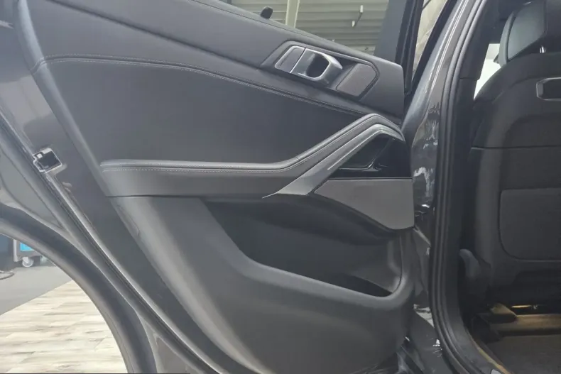 BMW X6 (Seria X) din 2025 cu 18.250 km - oferta BMW212661 - foto 20