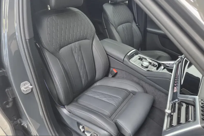 BMW X6 (Seria X) din 2025 cu 18.250 km - oferta BMW212661 - foto 35