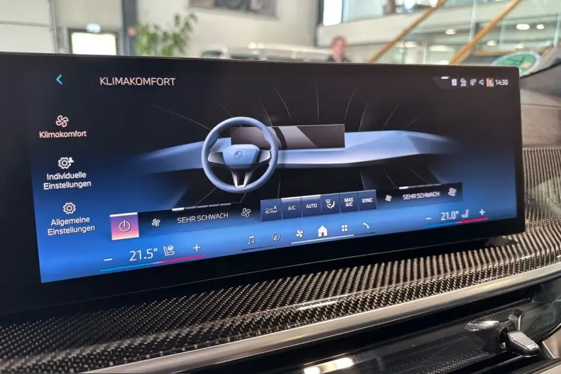 BMW X6 (Seria X) din 2025 cu 24.056 km - oferta BMW212666 - foto 44