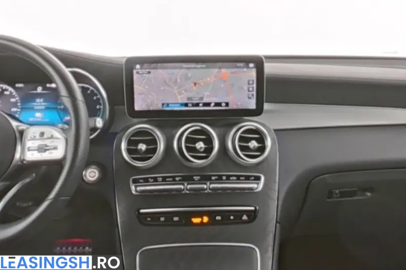Mercedes-Benz GLC 300 (Clasa GLC) din 2022 cu 99.800 km - oferta MER212667 - foto 14