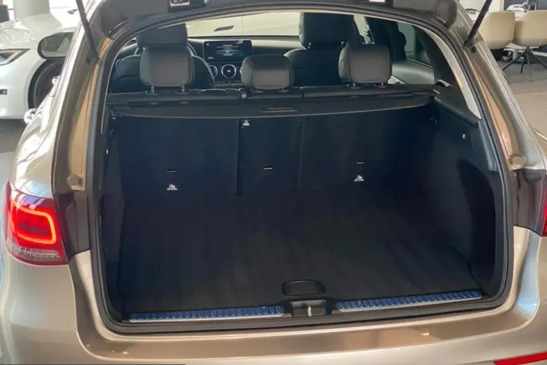 Mercedes-Benz GLC 220 (Clasa GLC) din 2022 cu 81.731 km - oferta MER212674 - foto 27