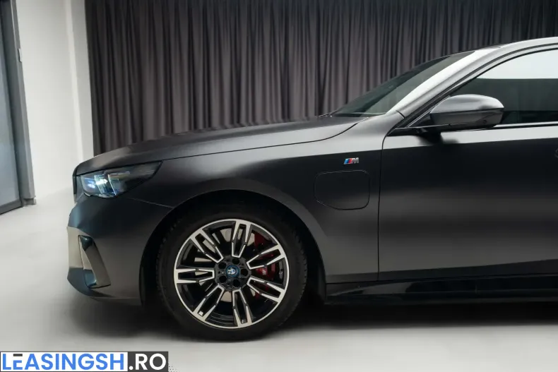 BMW 550 (Seria 5) din 2025 cu 14.800 km - oferta BMW212675 - foto 10